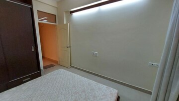 Room in 1 BHK Apartment at Sanghvi Aaditya Heights, Tardeo – for Rent