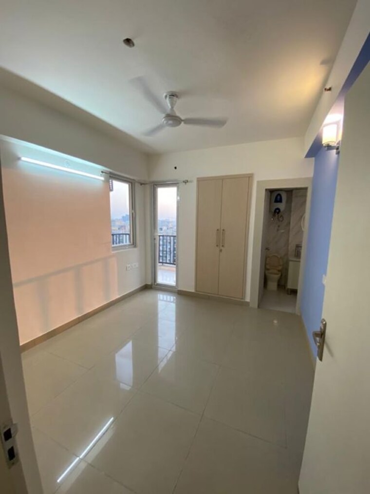 undefined, la-residentia 4 Bedroom 2065 Sq.Ft. Apartment In Amrapali Dream Valley Greater Noida 9938853