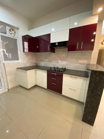 Kitchen in 4 BHK Apartment at La Residentia, Amrapali Dream Valley – for Rent