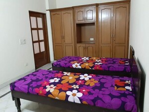 Bedroom in  Pg at Sector 36 – for Rent