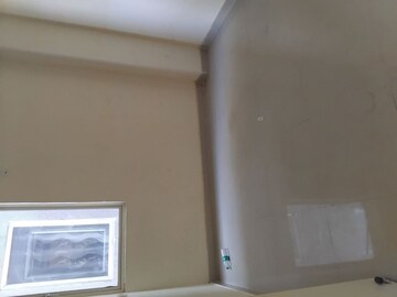 Furnished Amenities in 3 BHK Apartment at Conscient Habitat Residences, Sector 78 – for Rent