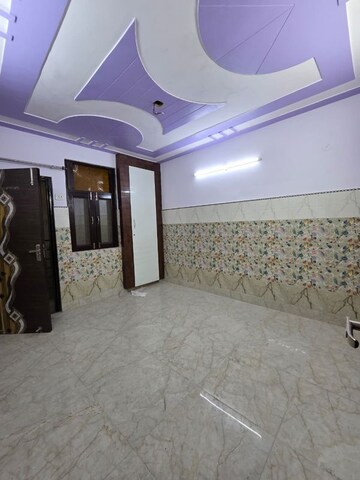 Living Room in 2 BHK Builder Floor at Zakir Nagar – for Sale