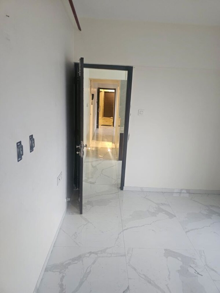 Room, blumen-apartments 1 Bedroom 450 Sq.Ft. Apartment In Vikhroli West Mumbai 9938896
