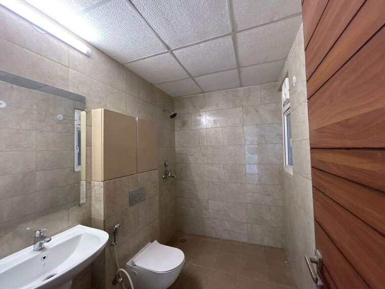 Bathroom, ace-parkway 3 Bedroom 2190 Sq.Ft. Apartment In Sector 150 Noida 9938901