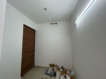 Room in 3 BHK Apartment at ACE Parkway, Sector 150 – for Sale