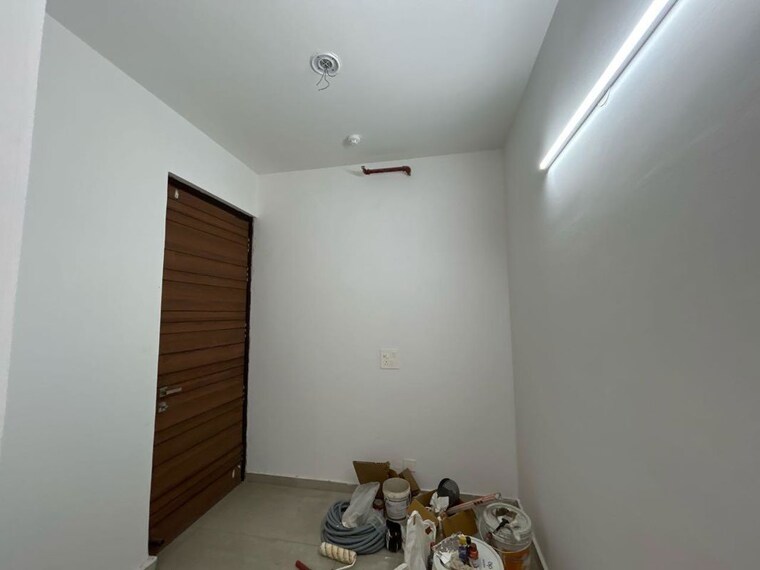 Room, ace-parkway 3 Bedroom 2190 Sq.Ft. Apartment In Sector 150 Noida 9938901