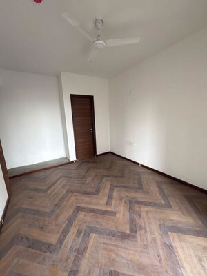 Room in 2 BHK Apartment at ACE Parkway, Sector 150 – for Sale