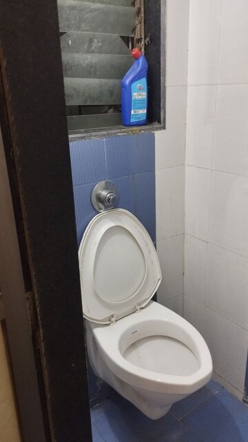 Bathroom in 1 BHK Apartment at United CHS, Agripada – for Sale