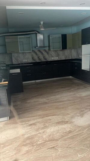 Kitchen in 4 BHK Villa at Panchsheel Enclave – for Sale