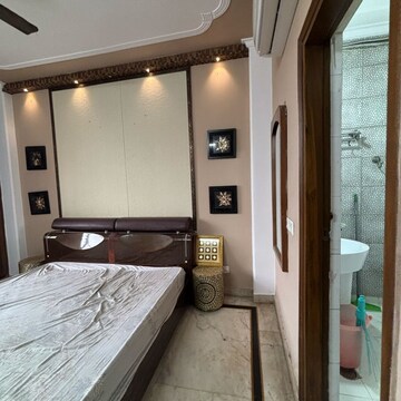 Building Lobby in 3 BHK Builder Floor at Malviya Nagar – for Rent