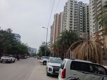  Shop – Exterior View View at Galaxy Blue Sapphire Plaza, Sector 4 Greater Noida - for Sale