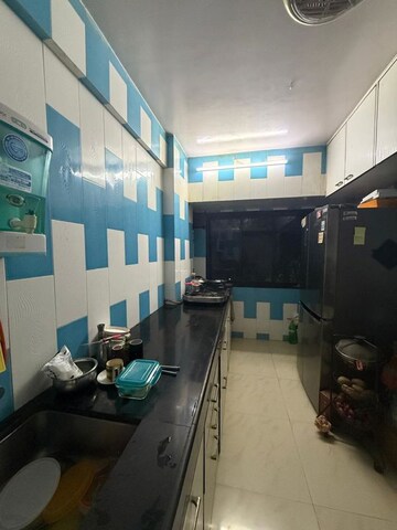 Master Bedroom in 2 BHK Apartment at Golden Chariot CHS, Lokhandwala Complex – for Rent