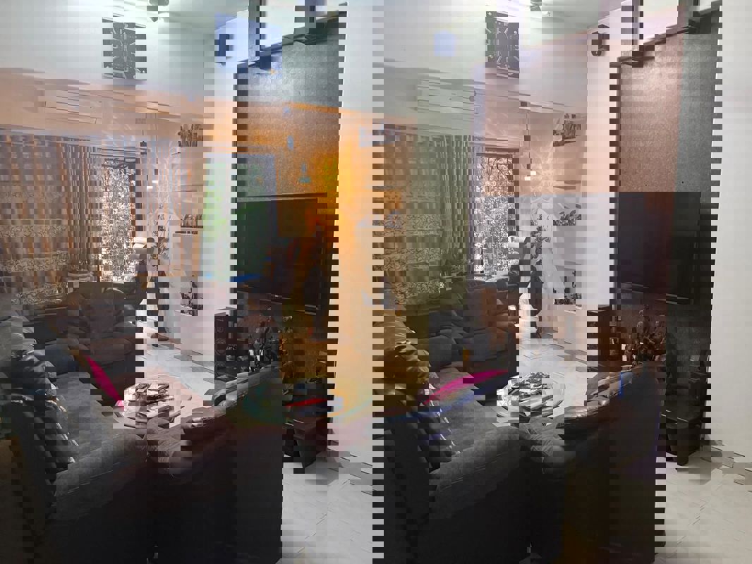 2 BHK 800 Sq.Ft. Apartment in Golden Chariot CHS