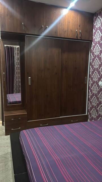 Furnished Amenities in 3 BHK Builder Floor at Dhakoli – for Rent