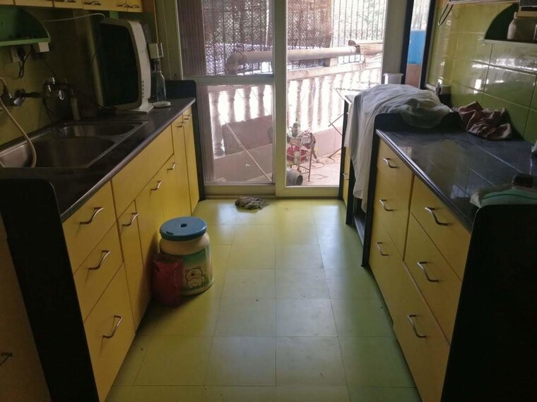 Kitchen, nerul sector 4 3 Bedroom 1100 Sq.Ft. Apartment In Nerul Sector 4 Navi Mumbai 9938962