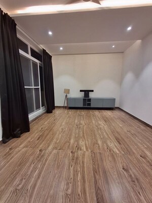 Room in 3 BHK Villa at Pruthvi Adithya Belmont Greene, Tellapur – for Rent