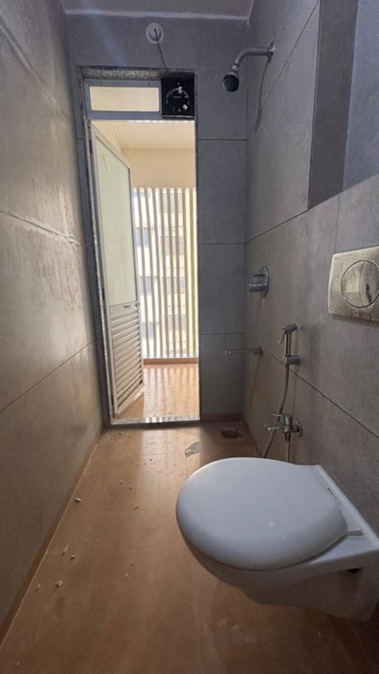 Bathroom, ishwar-gracia 2 Bedroom 1231 Sq.Ft. Apartment In Nerul Navi Mumbai 9931679