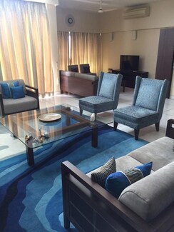 2 BHK + Servant Room Apartment For Sale in Lodha Allura