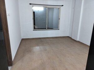 Room in 2 BHK Apartment at SSD Sai Marigold, Pimple Saudagar – for Rent