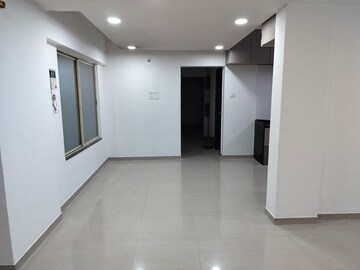 Room in 2 BHK Apartment at SSD Sai Marigold, Pimple Saudagar – for Rent
