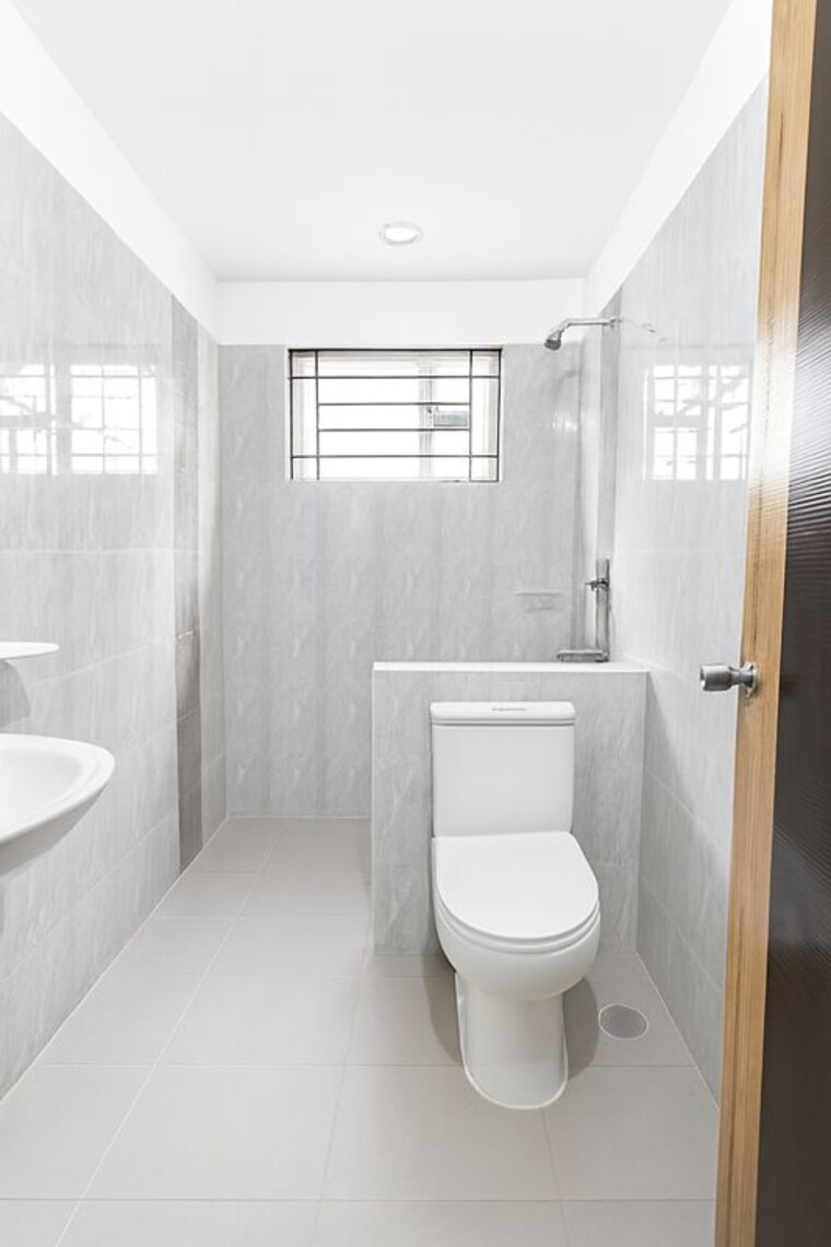 Bathroom, madhapur 3 Bedroom 1800 Sq.Ft. Builder Floor In Madhapur Hyderabad 9938985