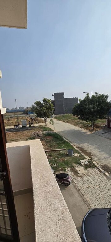 Balcony in 2.5 BHK Builder Floor at Wave Prime Floors, Wave City – for Rent