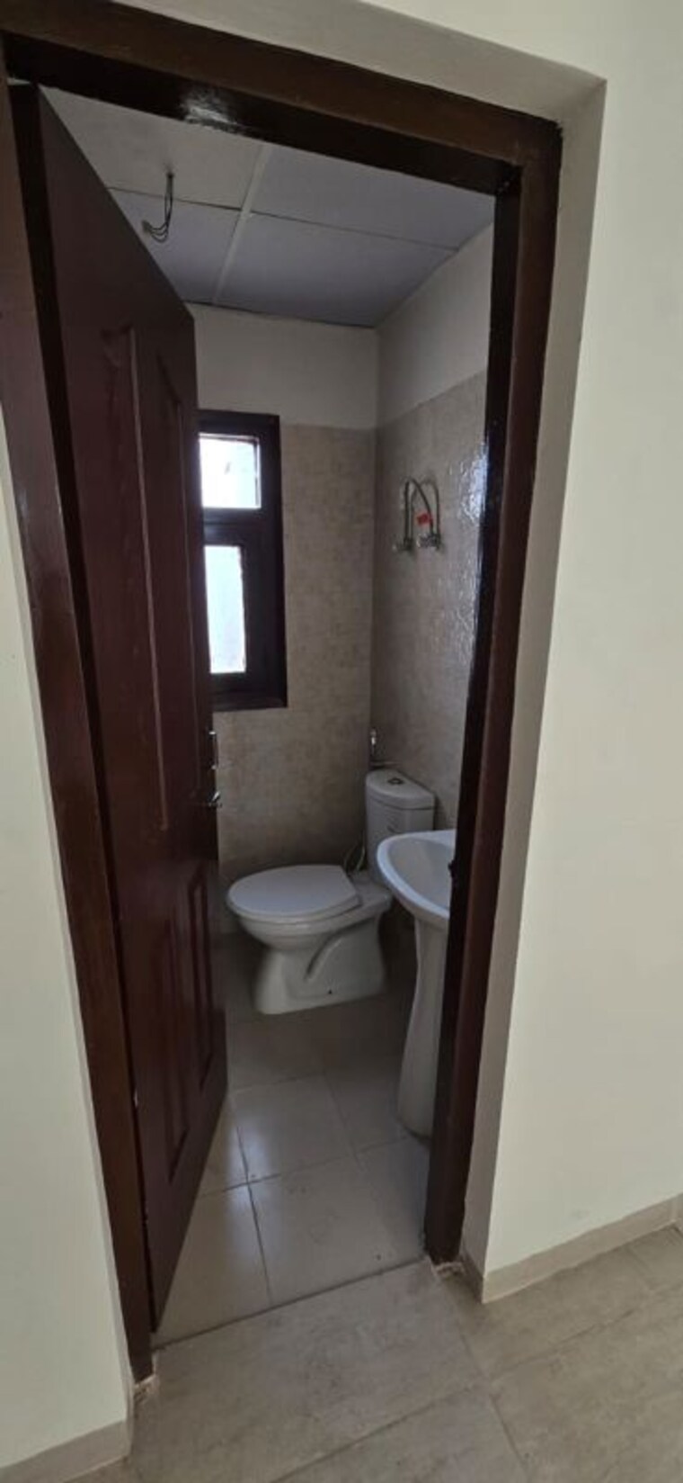 Bathroom, wave-prime-floors 2.5 Bedroom 194 Sq.Yd. Builder Floor In Wave City Ghaziabad 9938992