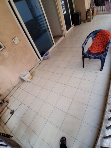 Furnished Amenities in 3 BHK Apartment at Gaur City 2 - 14th Avenue, Sector 16c Greater Noida – for Rent