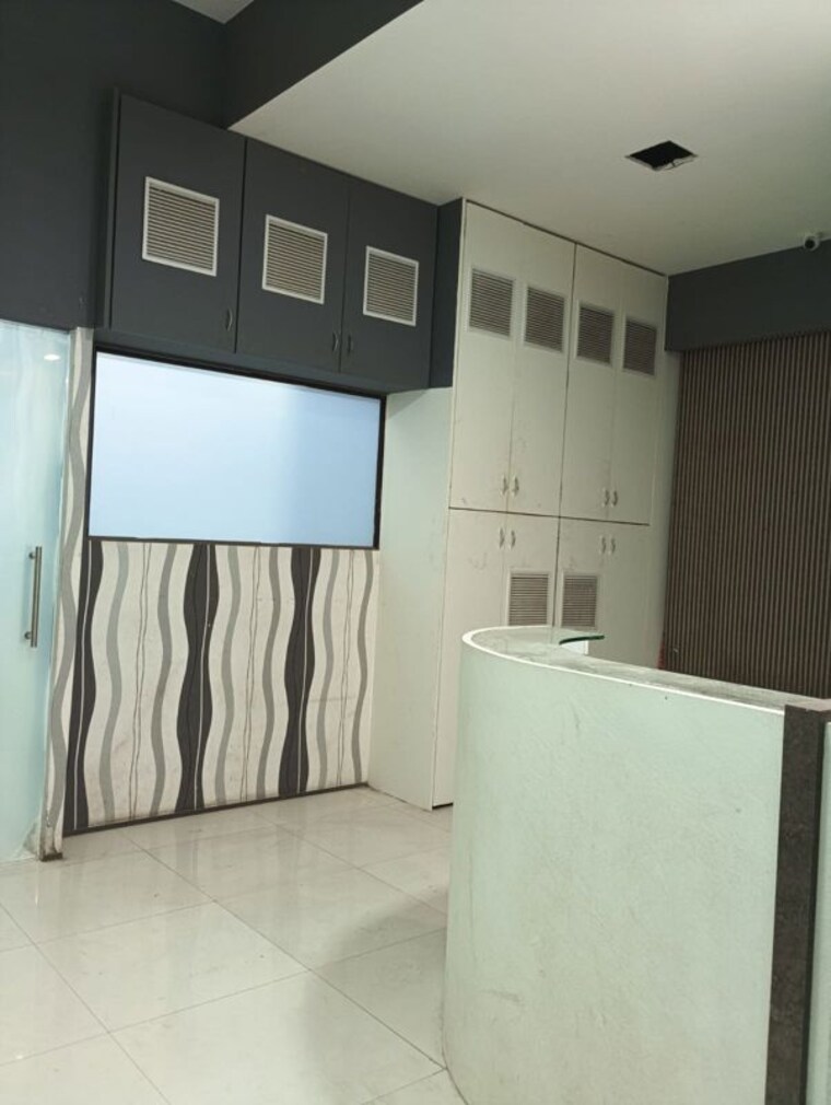 Floor Plan, palai-plaza Commercial Office Space 2350 Sq.Ft. In Dadar East Mumbai 9939018