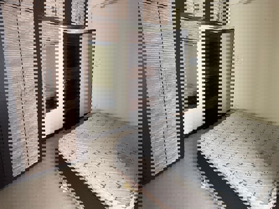 1 Rk  + Pooja Room 400 Sq.Ft. Apartment in Tolaram Building