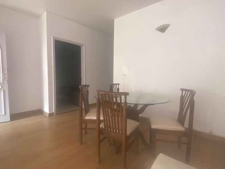 Living Room, kailash hills 3 Bedroom 160 Sq.Yd. Builder Floor In Kailash Hills Delhi 9939039