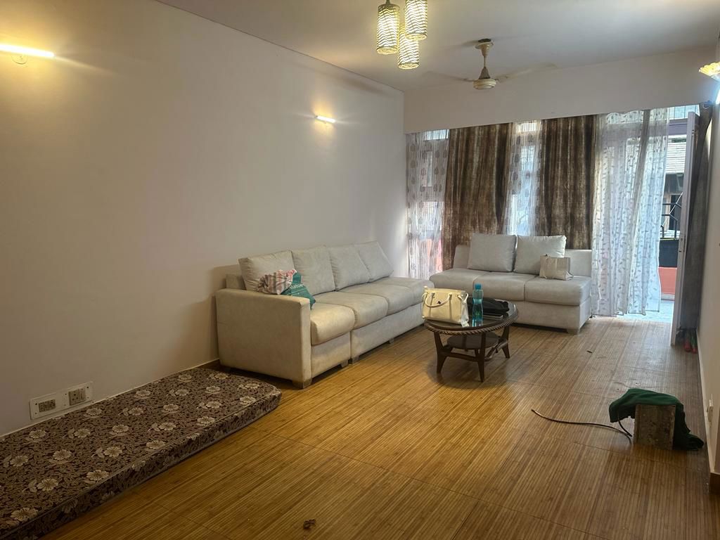 3 BHK + Pooja Room Builder Floor For Rent in Kailash Hills
