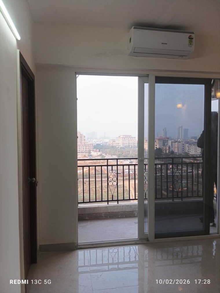 Room, signature-global-prime 2 Bedroom 1232 Sq.Ft. Apartment In Sector 63a Gurgaon 9939050
