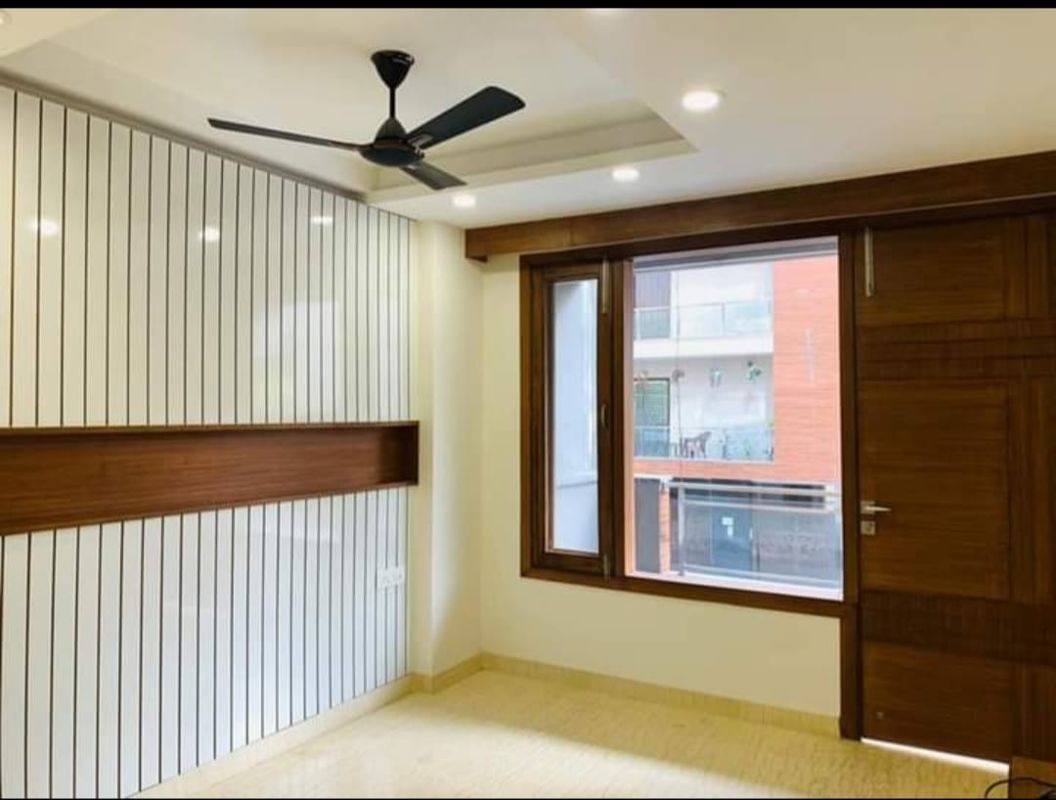 3.5 BHK + Servant Room Villa For Rent in Sushant Lok 2