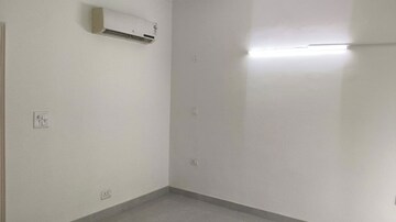 Room in 2 BHK Builder Floor at Ansal API Esencia, Sector 67 – for Rent