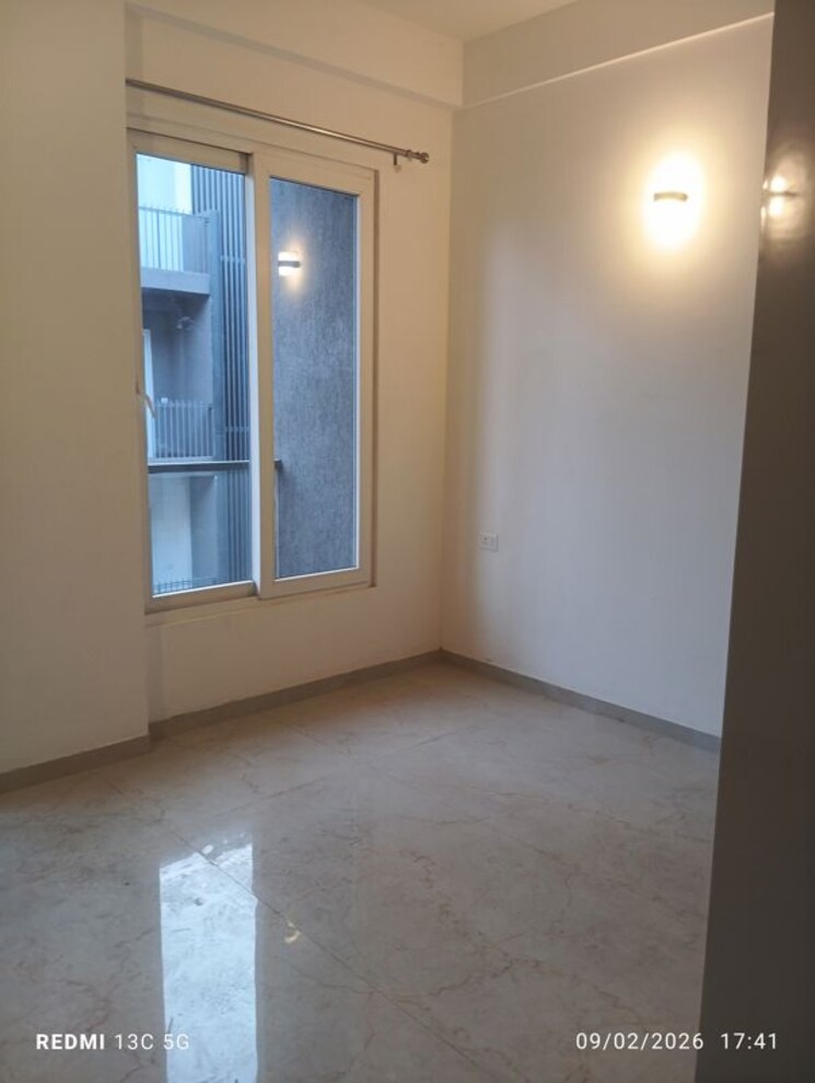 Room, smart-world-orchard 3 Bedroom 1680 Sq.Ft. Apartment In Sector 61 Gurgaon 9939082