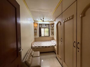 Building Lobby in 3 BHK Apartment at Versova Gayatri, Andheri West – for Rent