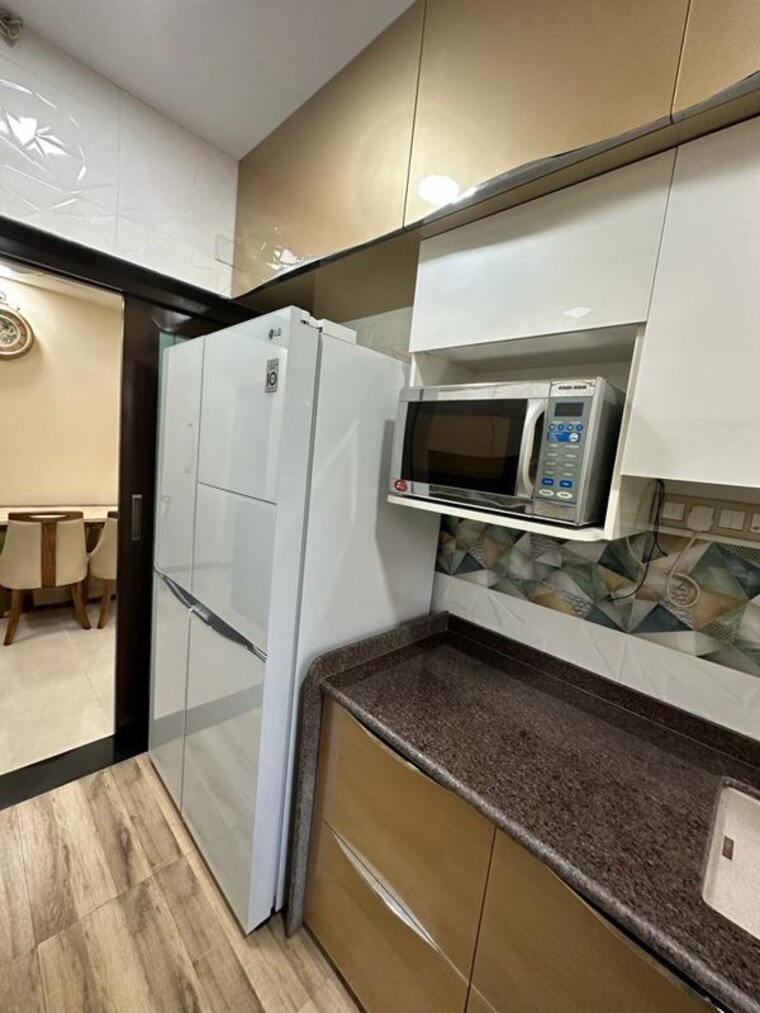 Kitchen, versova-gayatri 3 Bedroom 1100 Sq.Ft. Apartment In Andheri West Mumbai 9939088