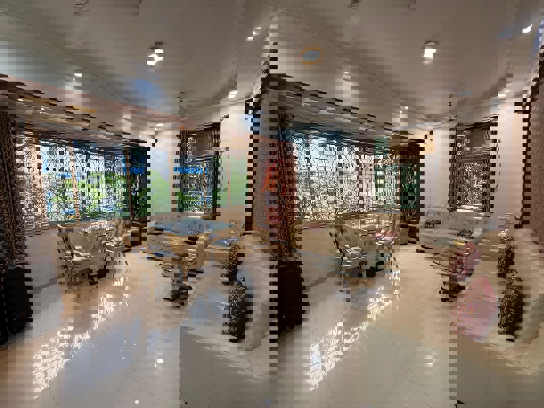 3 BHK + Extra Room 1100 Sq.Ft. Apartment in Versova Gayatri