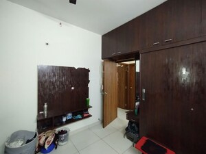 Furnished Amenities in 2 BHK Apartment at Prestige Jindal City, Bagalakunte – for Rent