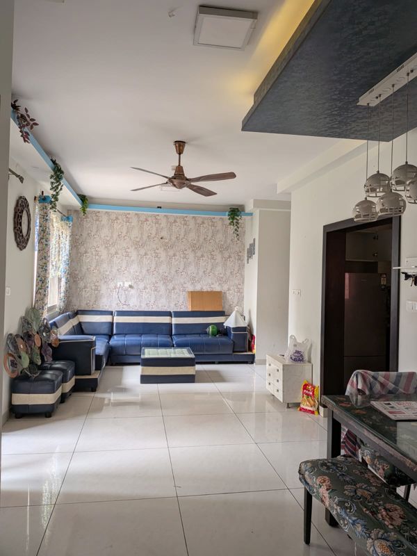 2 BHK Apartment For Rent in Prestige Lakeside Habitat