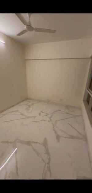 Room in 2 BHK Apartment at Blumen Apartments, Vikhroli West – for Rent