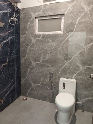 Bathroom in 1 BHK Independent House at Gomti Nagar – for Rent