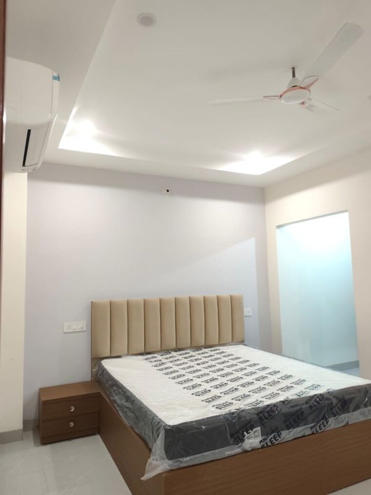 Bedroom, gomti nagar 1 Bedroom 1500 Sq.Ft. Independent House In Gomti Nagar Lucknow 9939188