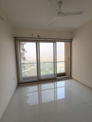 Room in 2 BHK Apartment at Balaji Delta Central, Kharghar – for Rent