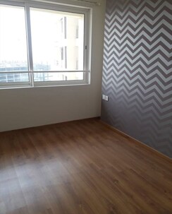 3.5 BHK + Servant Room Apartment For Sale in Lodha Fiorenza