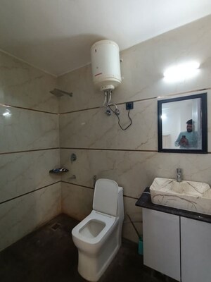 2 BHK Builder Floor For Rent in Neb Sarai