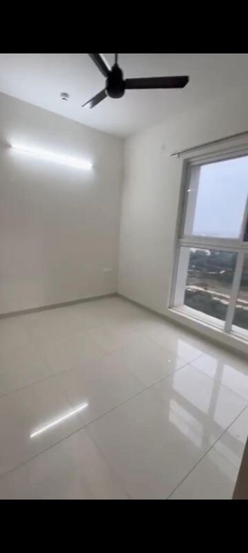 2 BHK Apartment For Rent in Godrej Park Retreat, Sarjapur Road