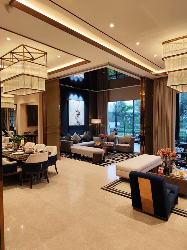 3.5 BHK + Servant Room Apartment For Sale in Smart World The Edition