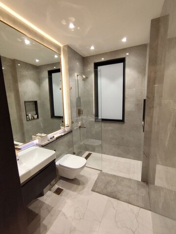Bathroom in 3.5 BHK Apartment at Smart World The Edition, Sector 66 – for Sale